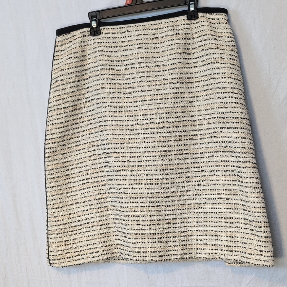 Preston & York Cream and Black Textured A-Line Skirt NWT